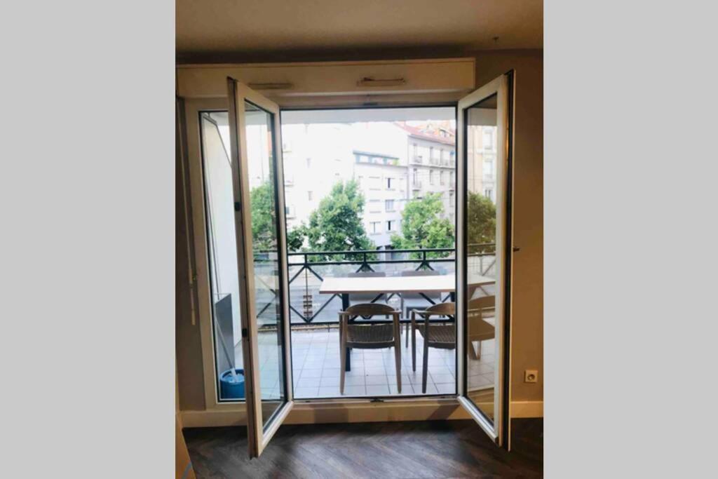 Nid Douillet - Bel Appartement Avec Garage Grenoble Luaran gambar